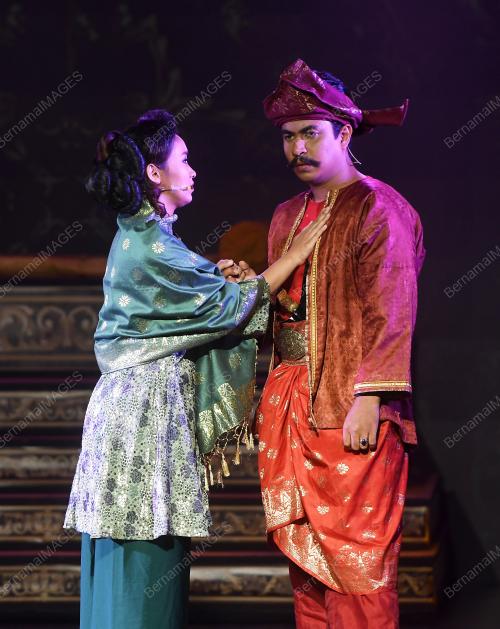 KL29_14112018_BANGSAWAN