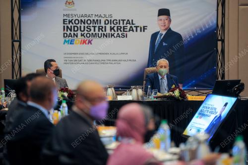 TAN SRI ANNUAR MUSA