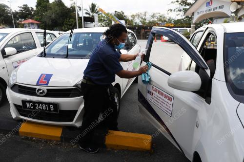 SEKOLAH MEMANDU KEMBALI DIBUKA - PKP