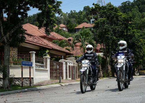 RONDAAN PIHAK BERKUASA
