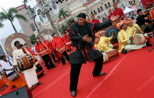 PERHIMPUNAN SENI BELA DIRI 1 MALAYSIA