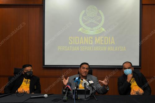 DATUK SERI AHMAD ISMAIL