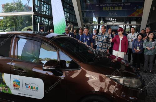 DATUK CHRISTINA LIEW