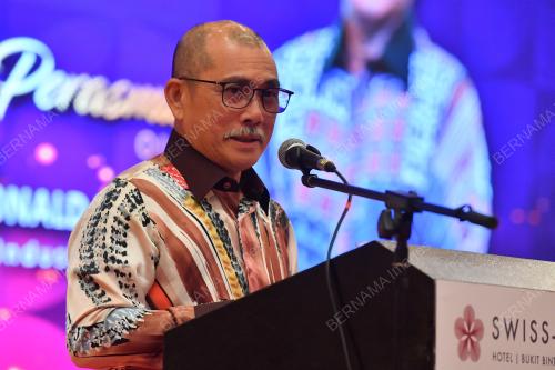 DATUK SERI DR RONALD KIANDEE