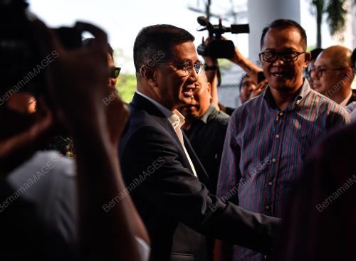 DATUK SERI MOHAMED AZMIN ALI