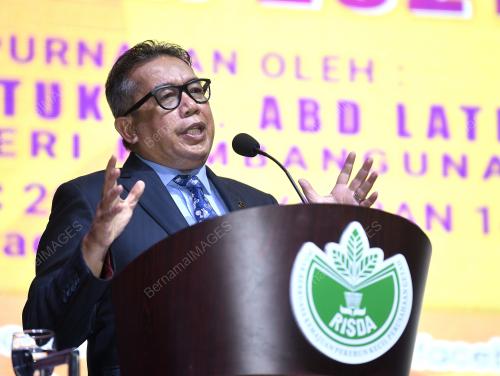 DATUK DR ABD LATIFF AHMAD