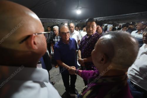 DATUK SERI WAN ROSDY WAN ISMAIL
