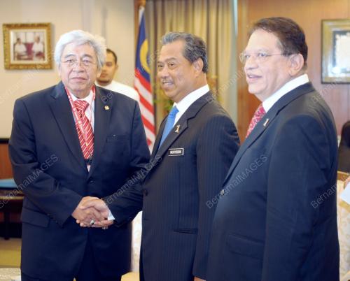 TAN SRI MUHYIDDIN MOHD YASSIN