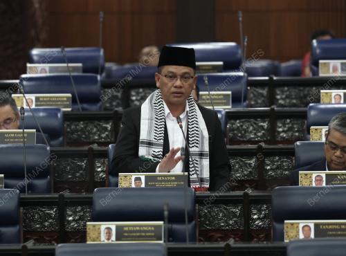 SENATOR DATUK DR MOHD NA'IM MOKHTAR