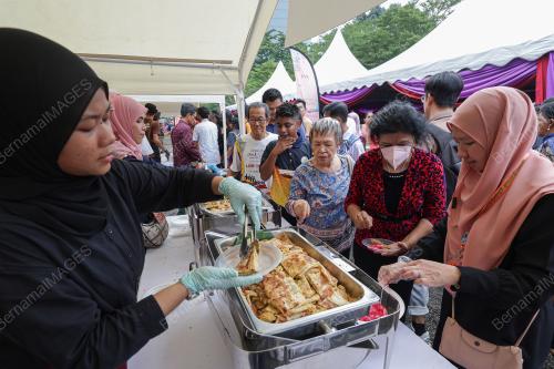 MAJLIS RUMAH TERBUKA DEEPAVALI MADANI 2025