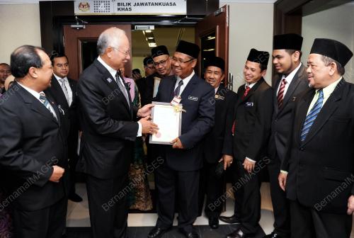 KL29_18112014_PM