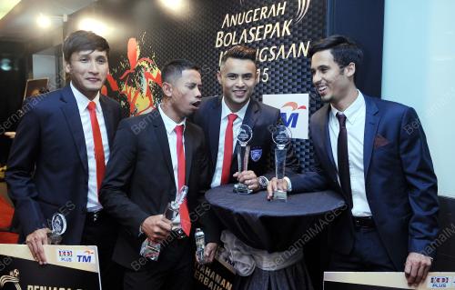 KL29_18122015_BOLASEPAK