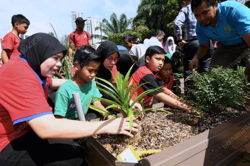 KL29_20042018_TESCO