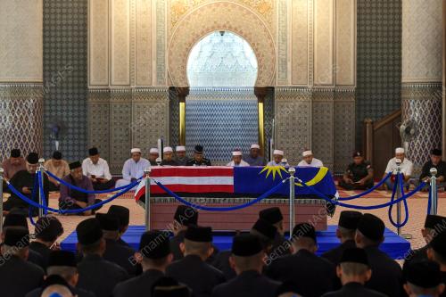 PENGEBUMIAN ALLAHYARHAM TUN HANIFF OMAR