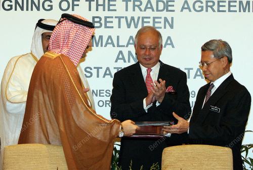 MOHD NAJIB TUN ABDUL RAZAK