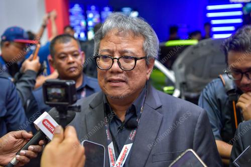 DATUK SERI ZAINAL ABIDIN AHMAD