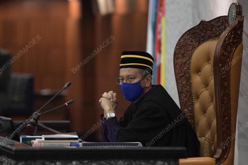 TAN SRI AZHAR AZIZAN HARUN