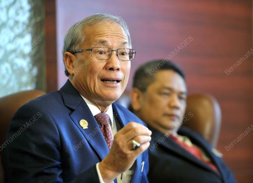 KL29_21092016_RICHARD