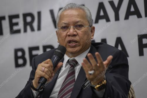 TAN SRI ANNUAR MUSA