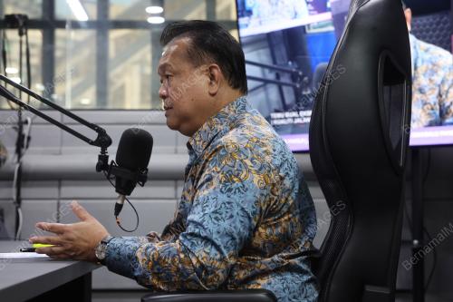 ALEXANDER NANTA LINGGI