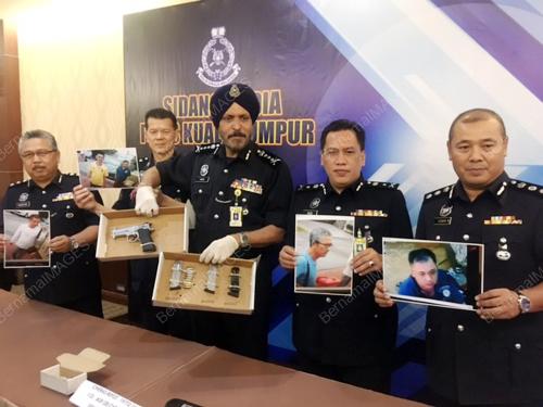 KL29_24082016_POLIS