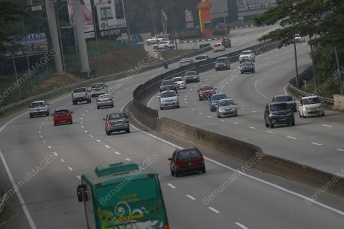TINJAUAN PERGERAKAN TRAFIK