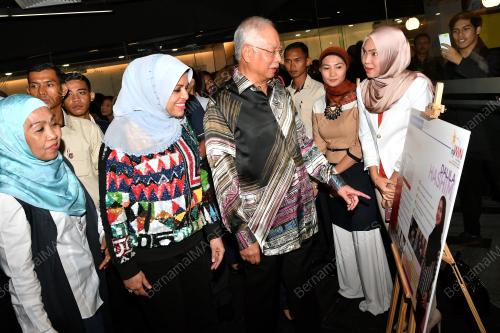 KL29_25082017_MYWIN