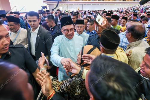 DATUK SERI ANWAR IBRAHIM