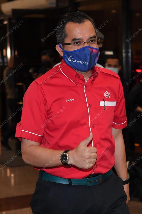 DATUK DR ASYRAF WAJDI DUSUKI