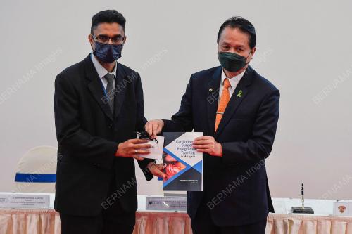 TAN SRI DR NOOR HISHAM ABDULLAH