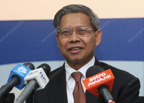 MUSTAPA MOHAMED