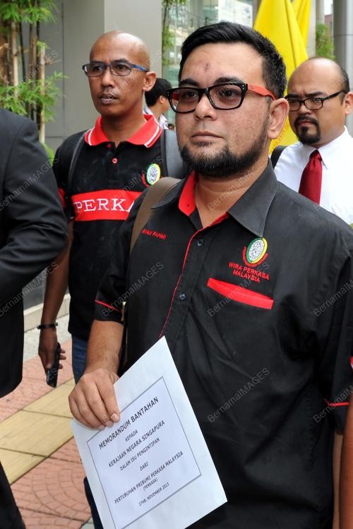 KL29_27112013_PERKASA