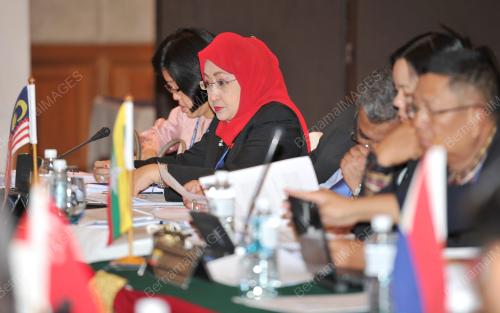 KL29_28022012_PERSIDANGAN