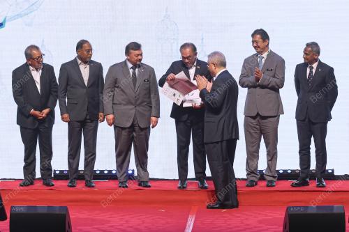 DATUK SERI ANWAR IBRAHIM