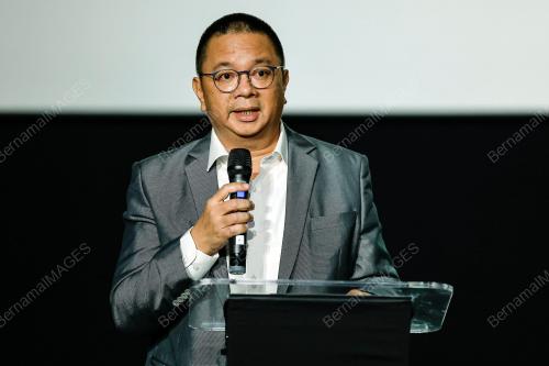 DATUK ROSLAN TIK