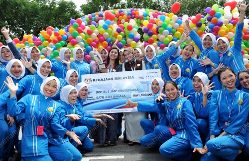 KL29_28082012_PM