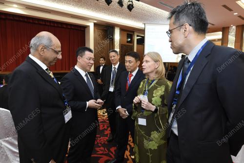 KL29_28092018_PARLIMEN_BN201809279199