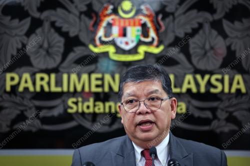 TAN SRI JOHARI ABDUL