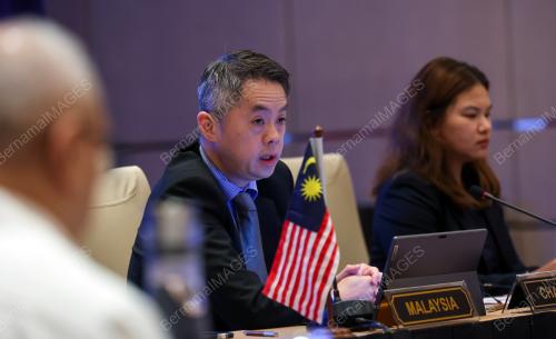 EDMUND BON TAI SOON