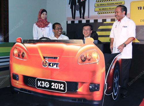 KL29_29062012_KARNIVAL_KERJAYA
