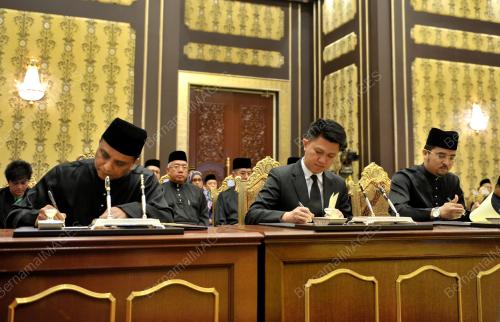 KL29_29072015_AGONG
