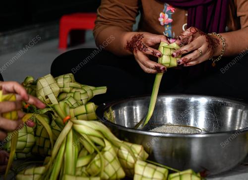 TINJAUAN PERSIAPAN HARI RAYA AIDILFITRI