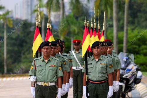 RAPTAI ISTIADAT HARI KEPUTERAAN