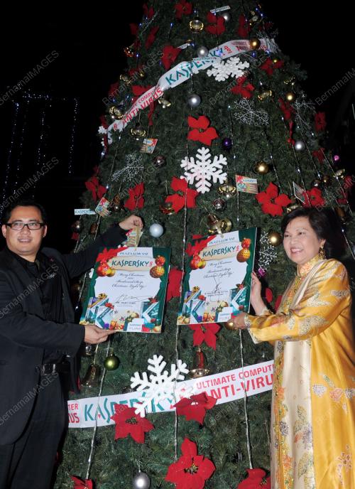 DATUK_SERI_DR_NG_YEN_YEN