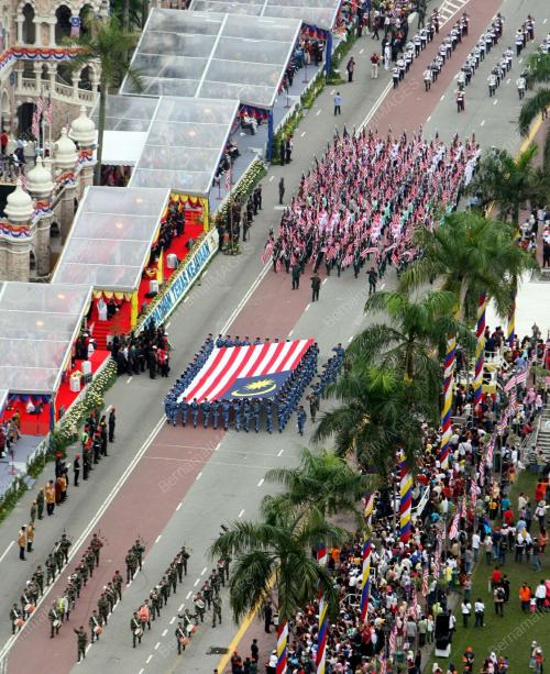 PERBARISAN HARI KEMERDEKAAN KE-51