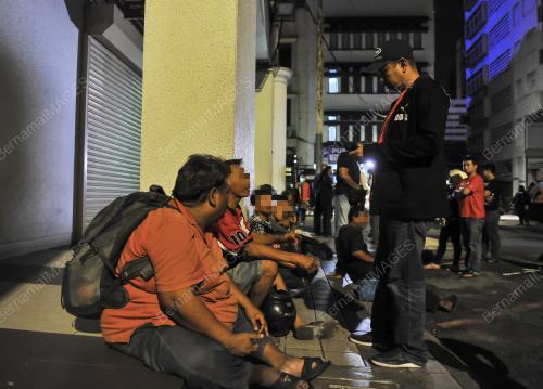 KL30_01082017_OPERASI_GELANDANGAN