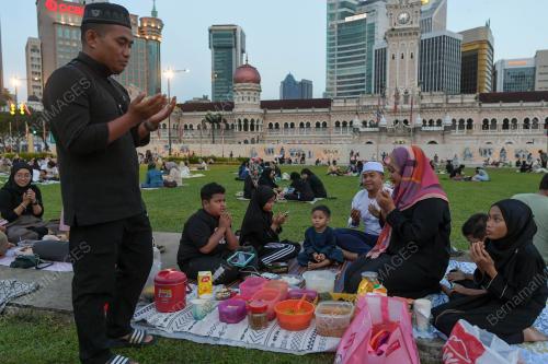 HARI PERTAMA RAMADAN
