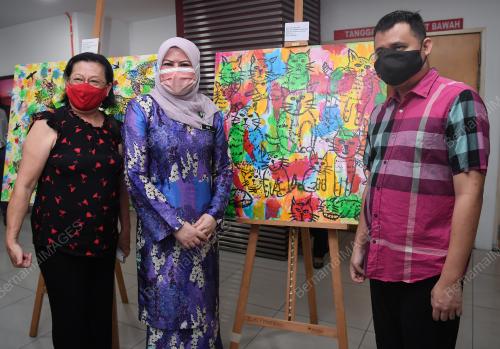 DATUK SERI RINA MOHD HARUN