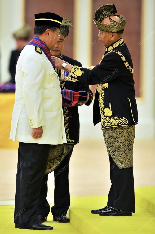 KL30_02062012_AGONG