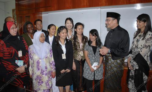 HISHAMMUDDIN TUN HUSSEIN
